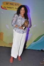RJ Malishka wins Best  RJ of the Year award in J W Marriott, Mumbai on 28th May 2013 (13).JPG